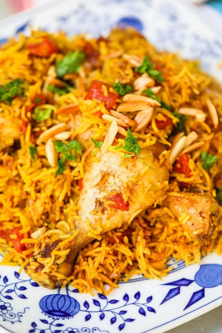 Kabsa (Saudi Arabian Chicken & Rice)