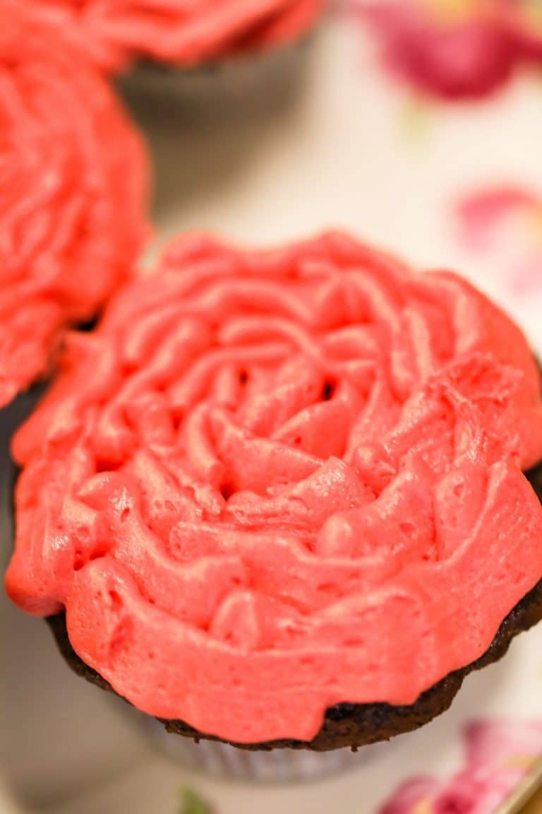 Delicate Rose Cupcakes